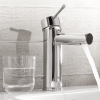 Смеситель для раковины Grohe Essence 32898001
