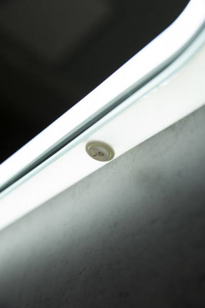 Зеркало с встроенным светильником и сенсорным выключателем SPC-GRT-800-800-LED-TCH, 12W, 220-240V, 800x30x800 SPC-GRT-800-800-LED-TCH