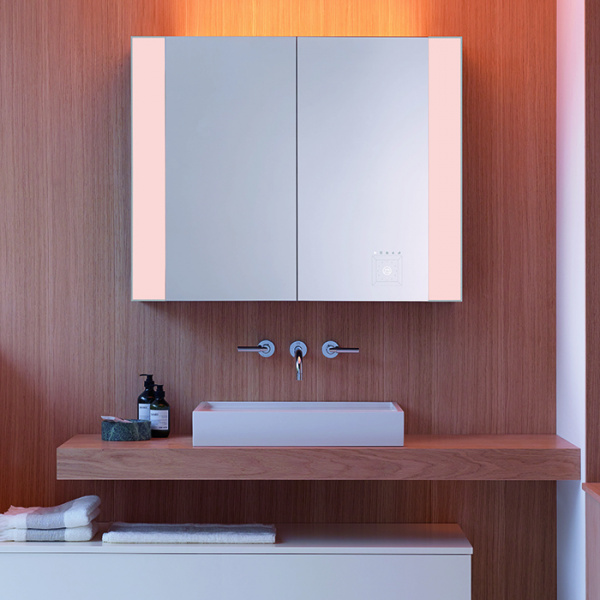 Burgbad RL40  Зеркальный шкаф  с управлением светом  100х80х76.5см ,2 зерк. двери с обоих сторон,3 стекл полки, 2 эл.розетки, светод подсв.цвет: белый гл F4850, версия L