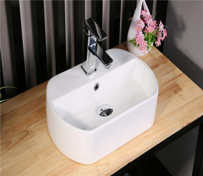 Умывальник CeramaLux