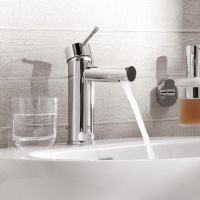Смеситель для раковины Grohe Essence New 34294001