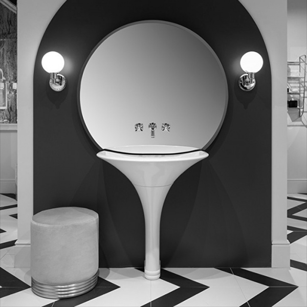 Devon&Devon Kalos Раковина 78.6х22.1х54.2 см, без отв., из WHITE TEC, с донным клапаном, с колонной, фурнитура хром, цвет: белый