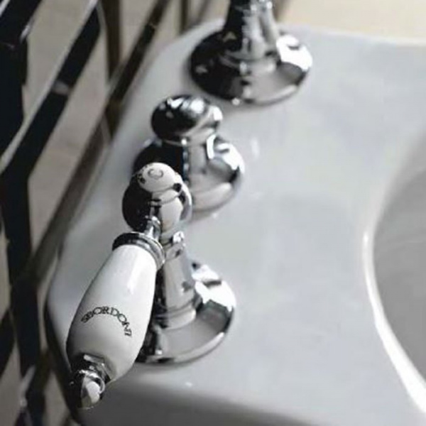 Sbordoni Livia Смеситель для биде на 3 отверстия, цвет: хром/белый