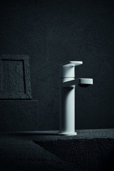 Смеситель для раковины Cezares GLAM-LSM1-01-W0 на столешницу