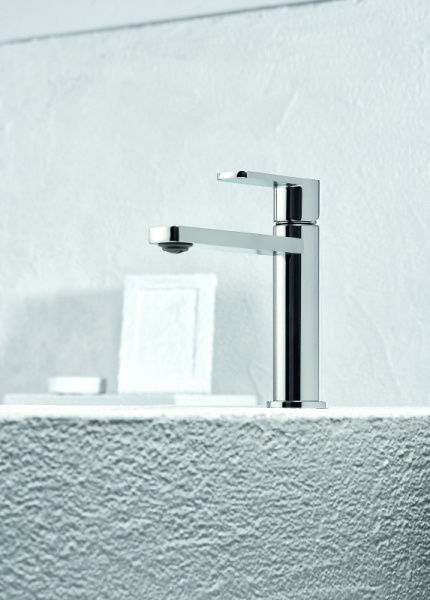 Смеситель для раковины Cezares GLAM-LSM1-01-W0 на столешницу