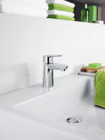 Смеситель для раковины Grohe BauEdge 23328000